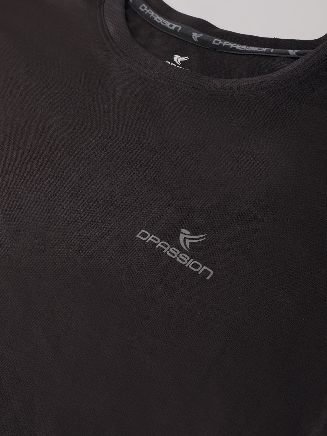 Men's Air-Flow Performance T-Shirt for Ultimate Comfort and Breathability - DPASSION.COM