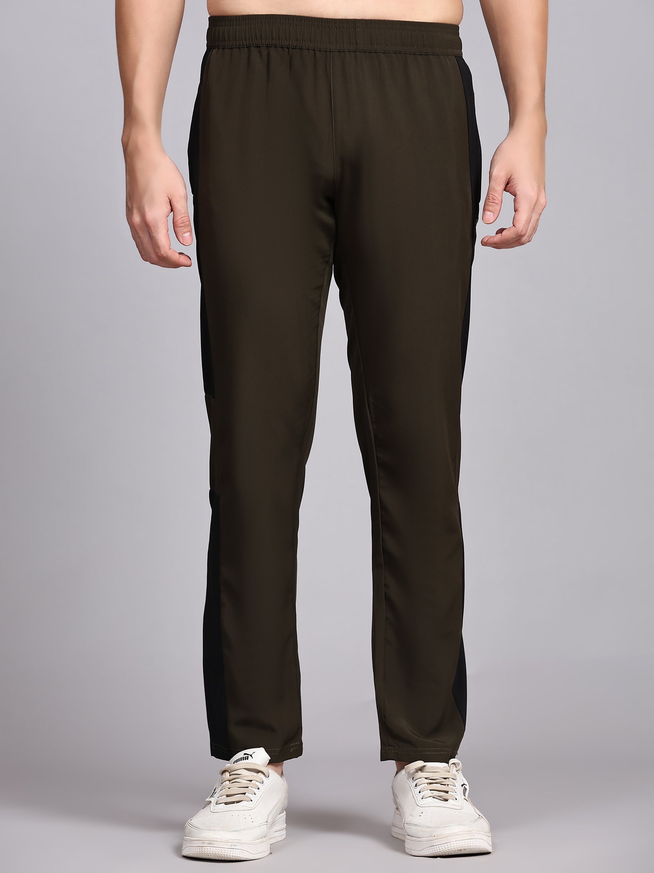 Men's Athletic Tracksuit with Breathable Mesh Lining for Comfort and Performance - DPASSION.COM