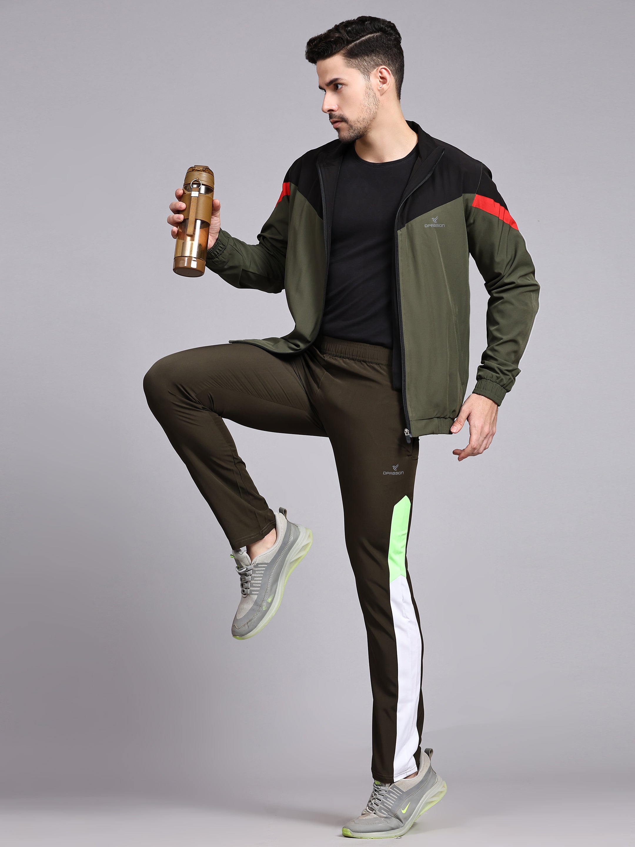 Men's Athletic Tracksuit with Breathable Mesh Lining for Optimal Comfort - DPASSION.COM