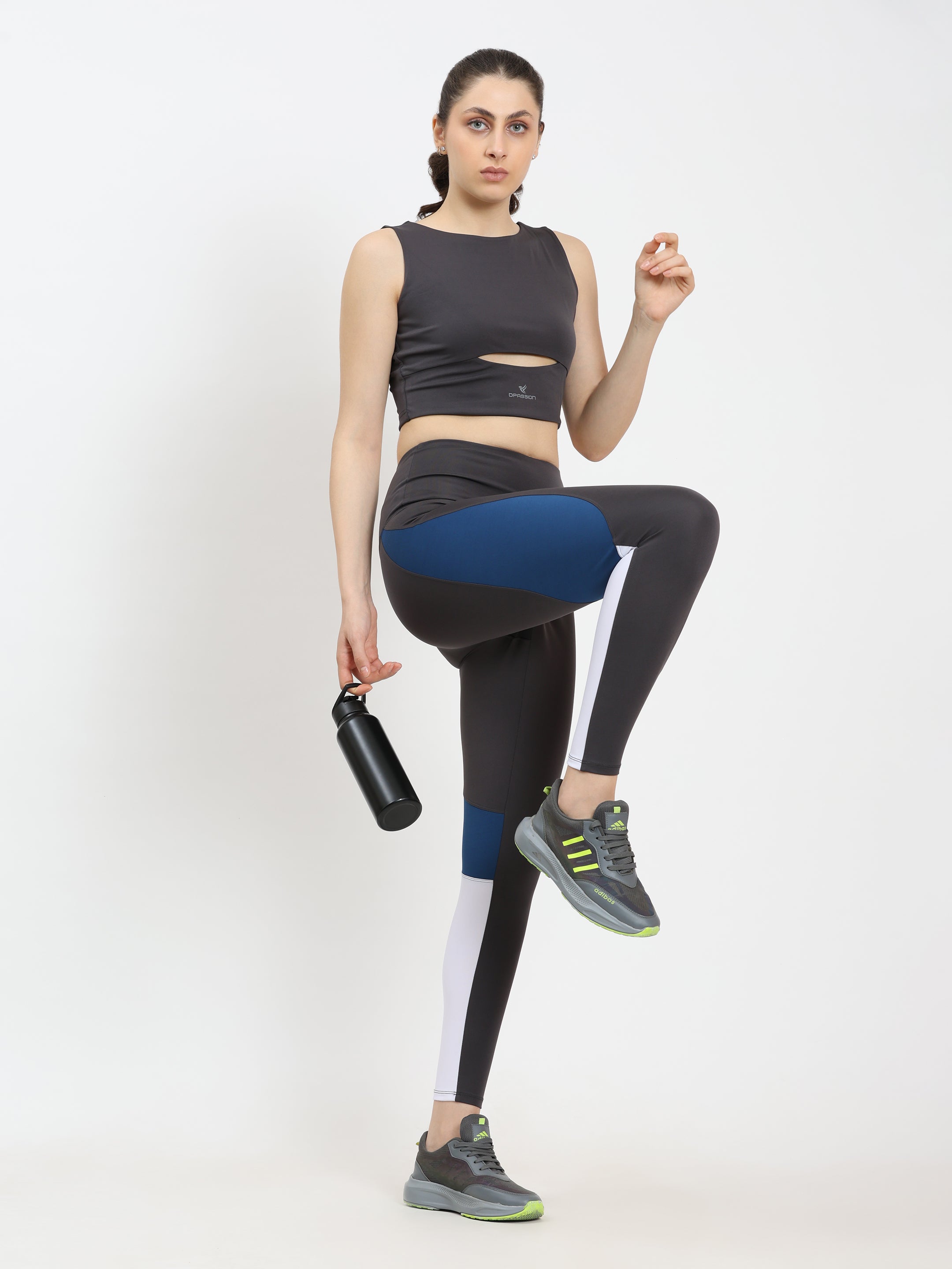 Women's Apex High-Support Sports Bra for Maximum Comfort and Performance - Bulk Options Available - DPASSION.COM