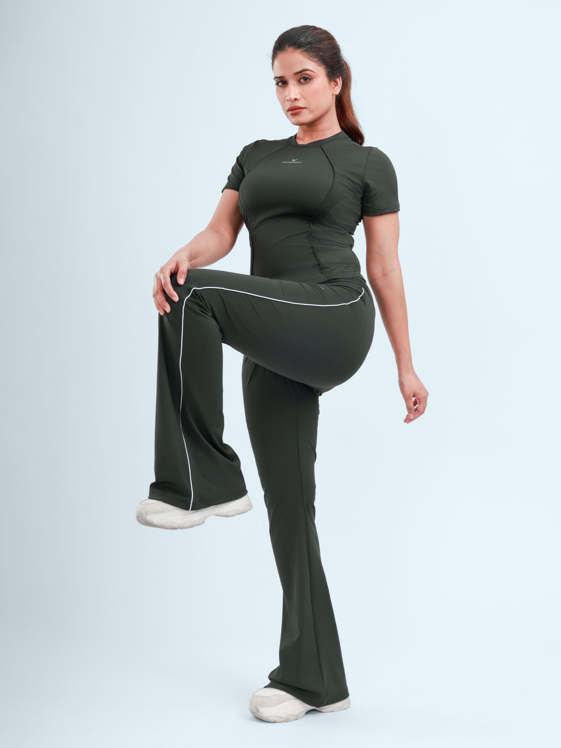 250 GSM Gym Tights Wholesale India | 4 Way Lycra - DPASSION.COM
