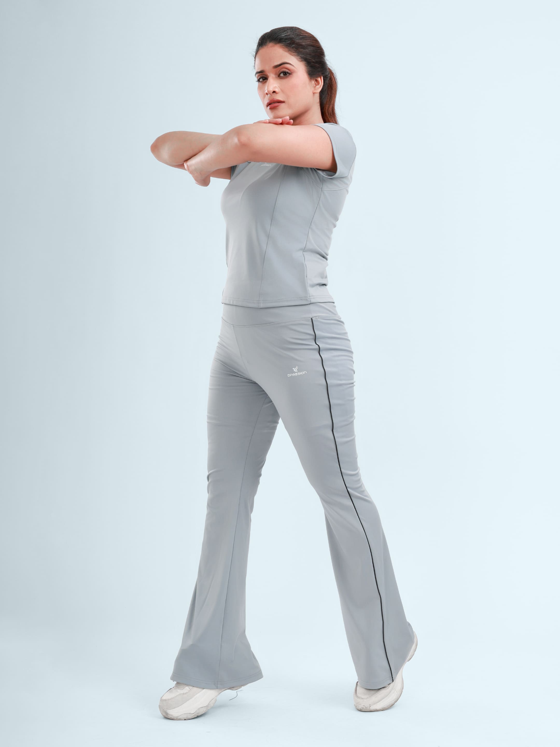 250 GSM Gym Tights Wholesale India | 4 Way Lycra - DPASSION.COM