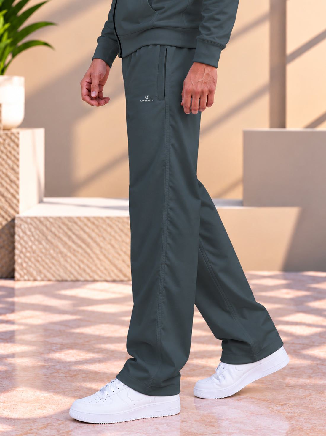 Men’s Athletic Tracksuit Wholesale | Sportswear Manufacturer