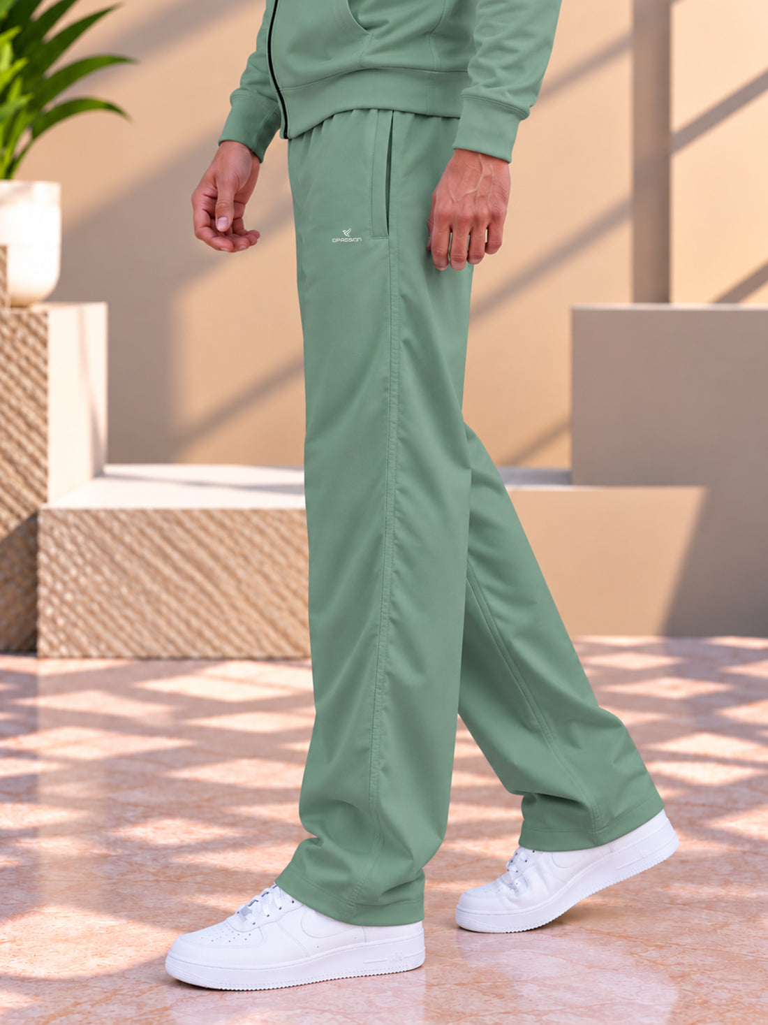 Men’s Athletic Tracksuit Wholesale | Sportswear Manufacturer