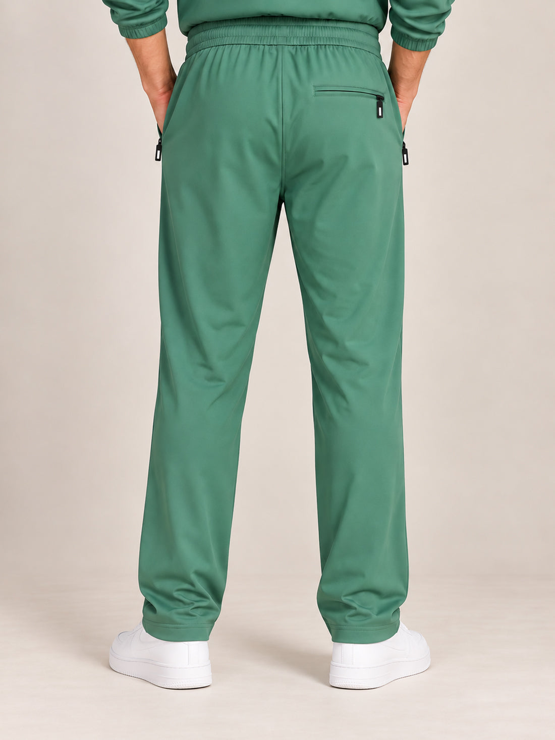 Men’s Athletic Tracksuit Wholesale | Sportswear Manufacturer